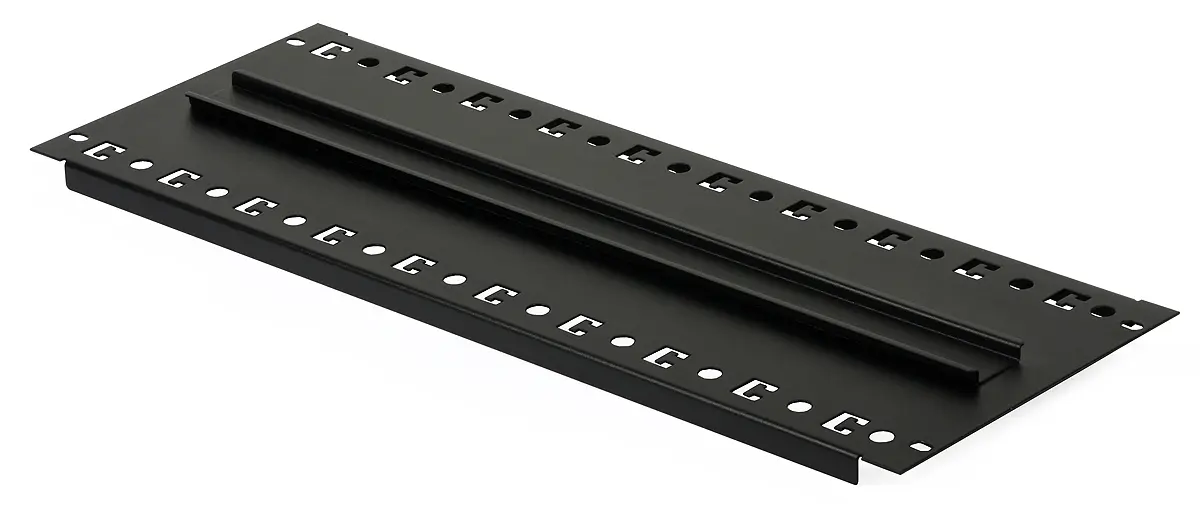 Blacha montażowa 4U z szyną DIN-TH35-24xS do szaf RACK19
